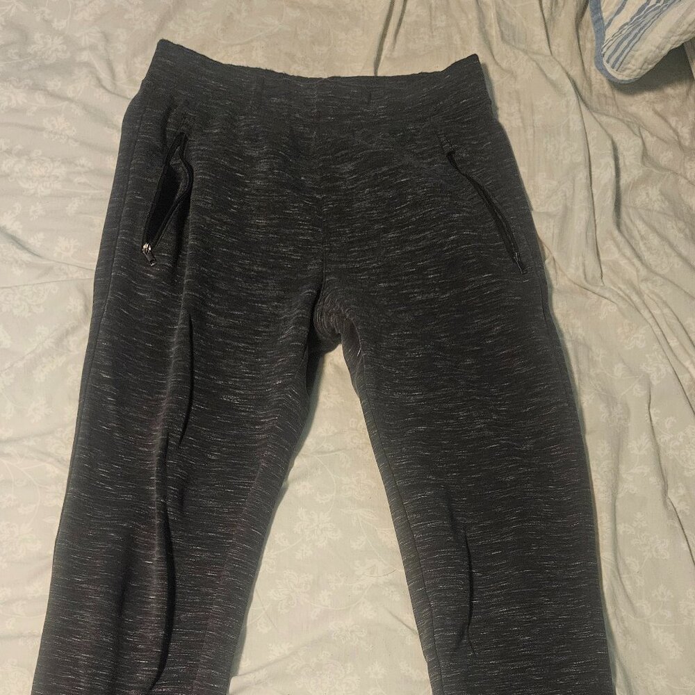 Uniqlo grey striped sweats